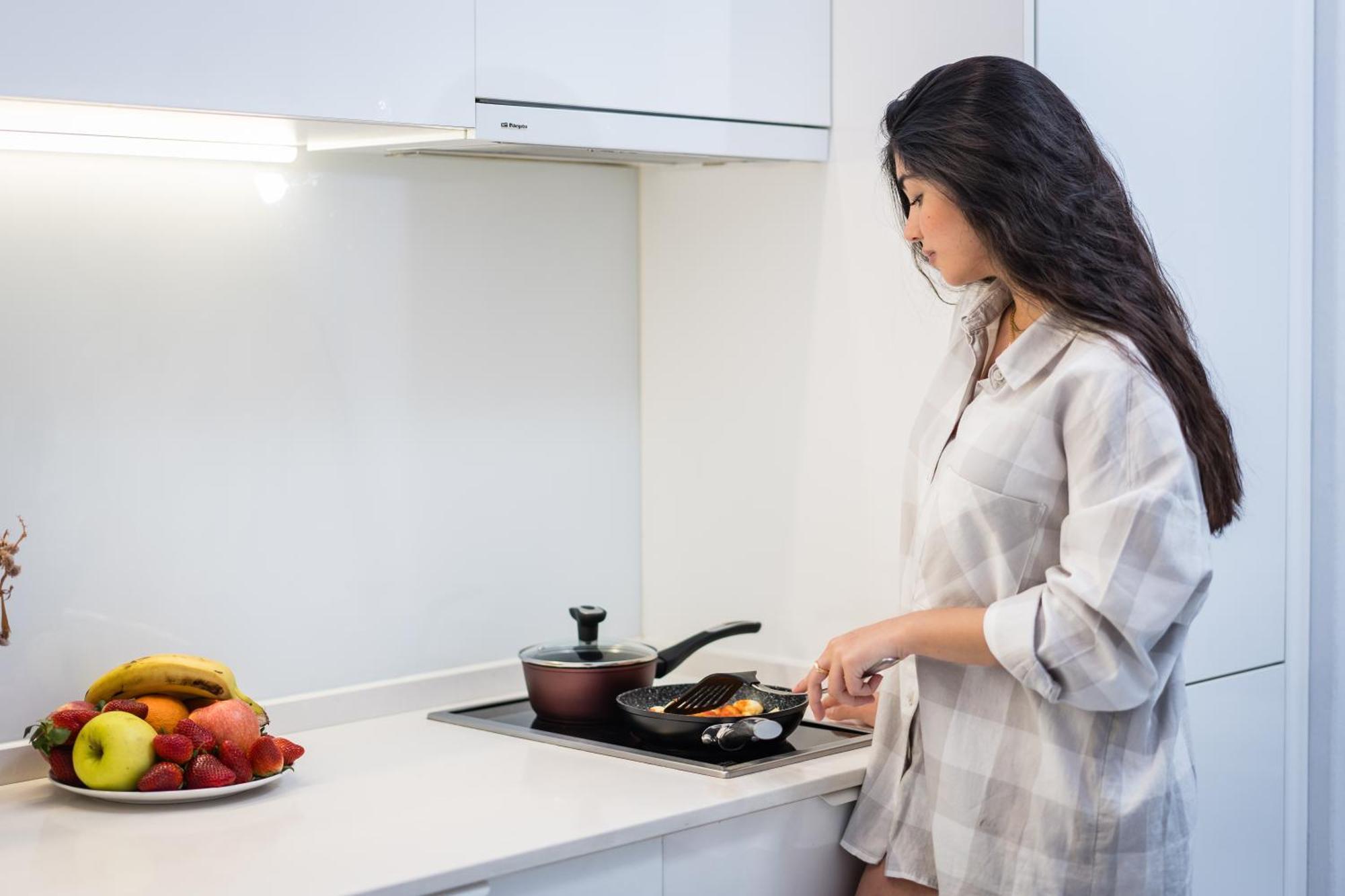 Apartamento Triana Deluxe Con Patio Privado セビリア エクステリア 写真