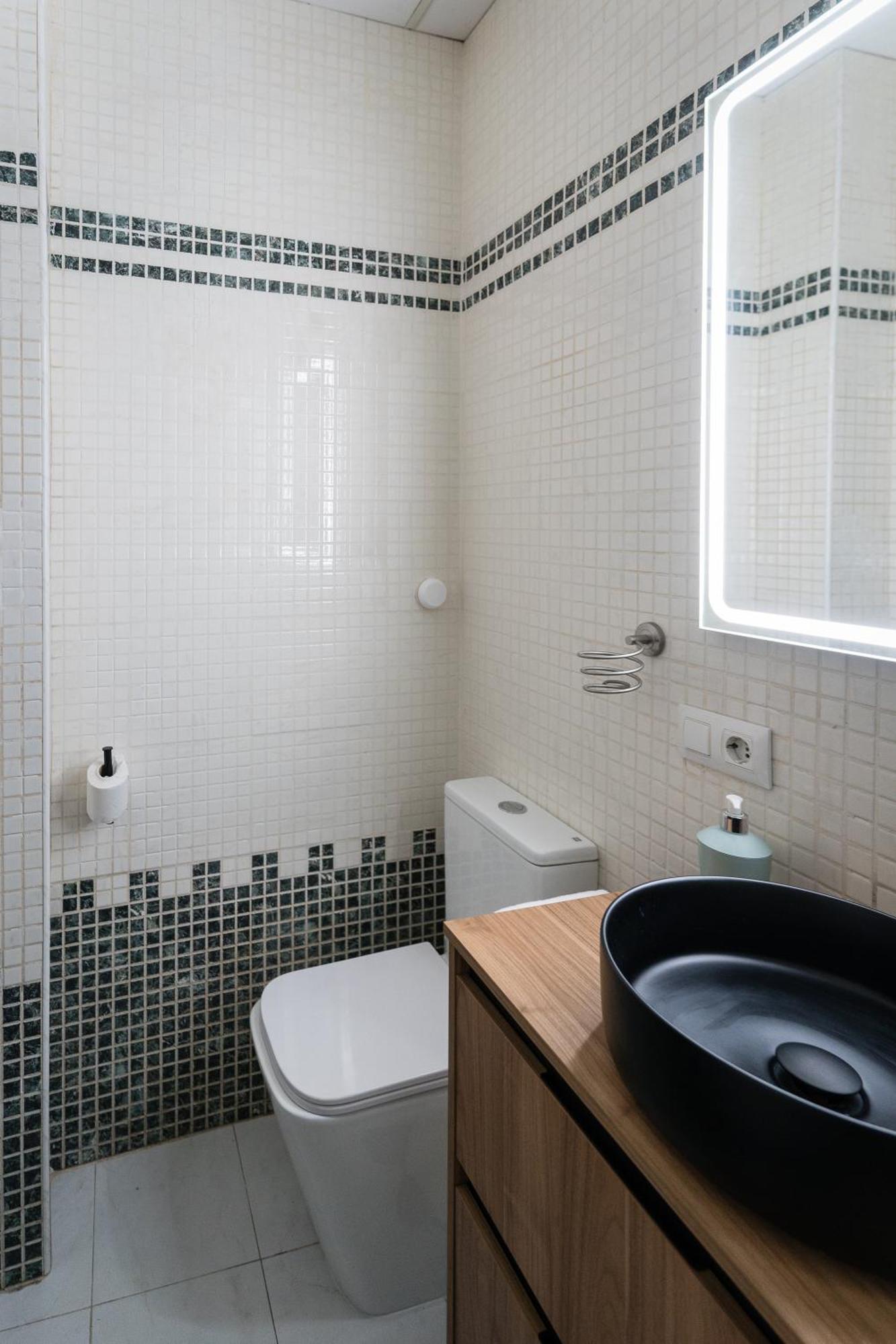 Apartamento Triana Deluxe Con Patio Privado セビリア エクステリア 写真
