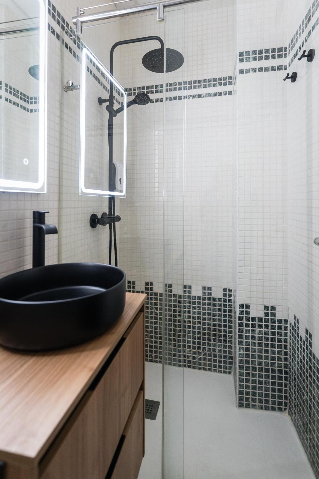 Apartamento Triana Deluxe Con Patio Privado セビリア エクステリア 写真