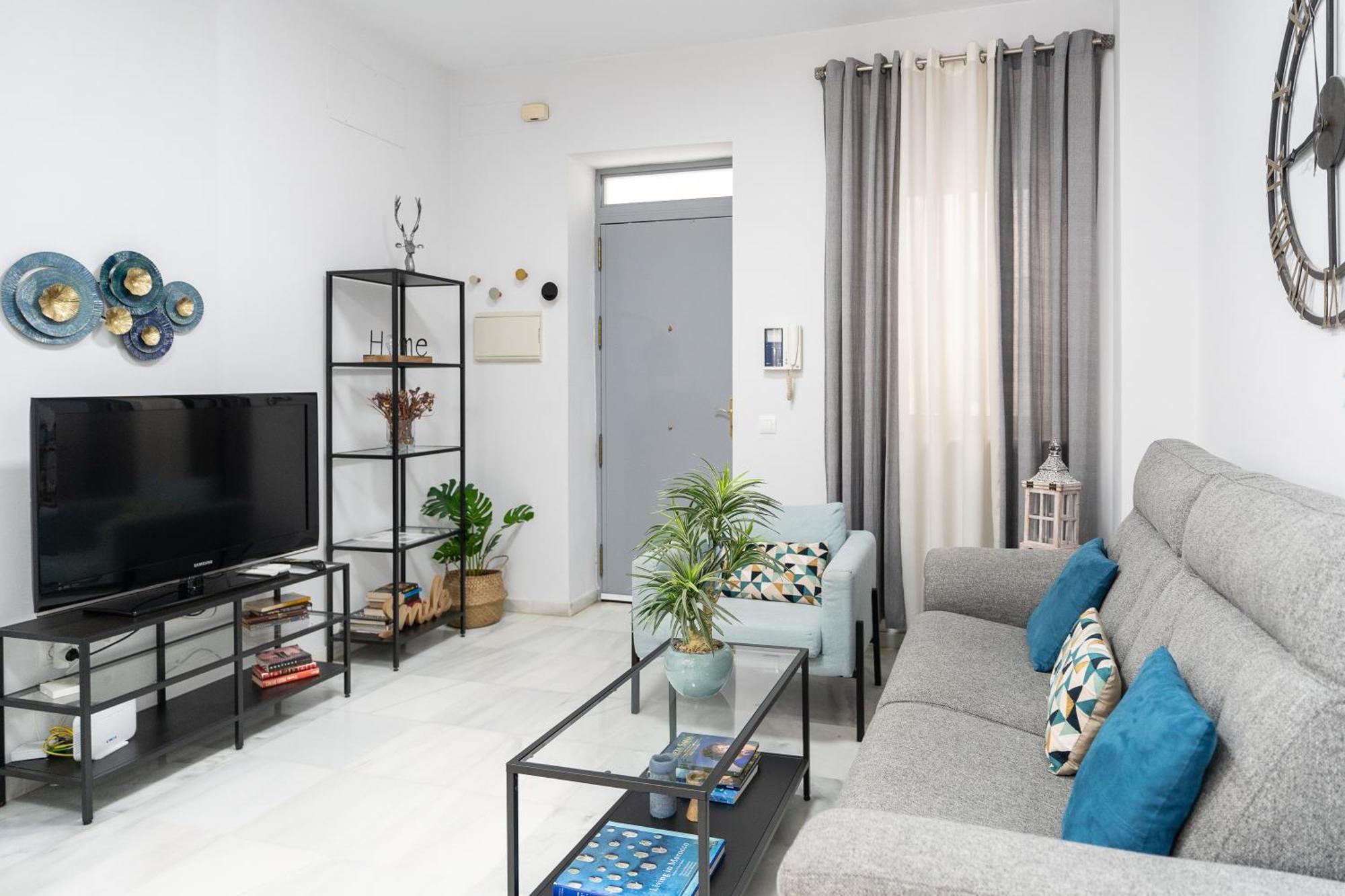 Apartamento Triana Deluxe Con Patio Privado セビリア エクステリア 写真